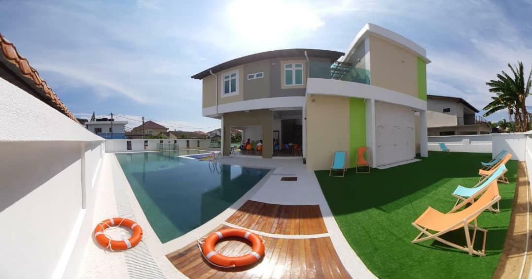 Sunshine Lodge Kuantan Extérieur photo